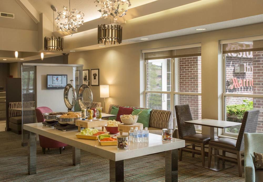 Residence Inn Indianapolis Airport Luaran gambar