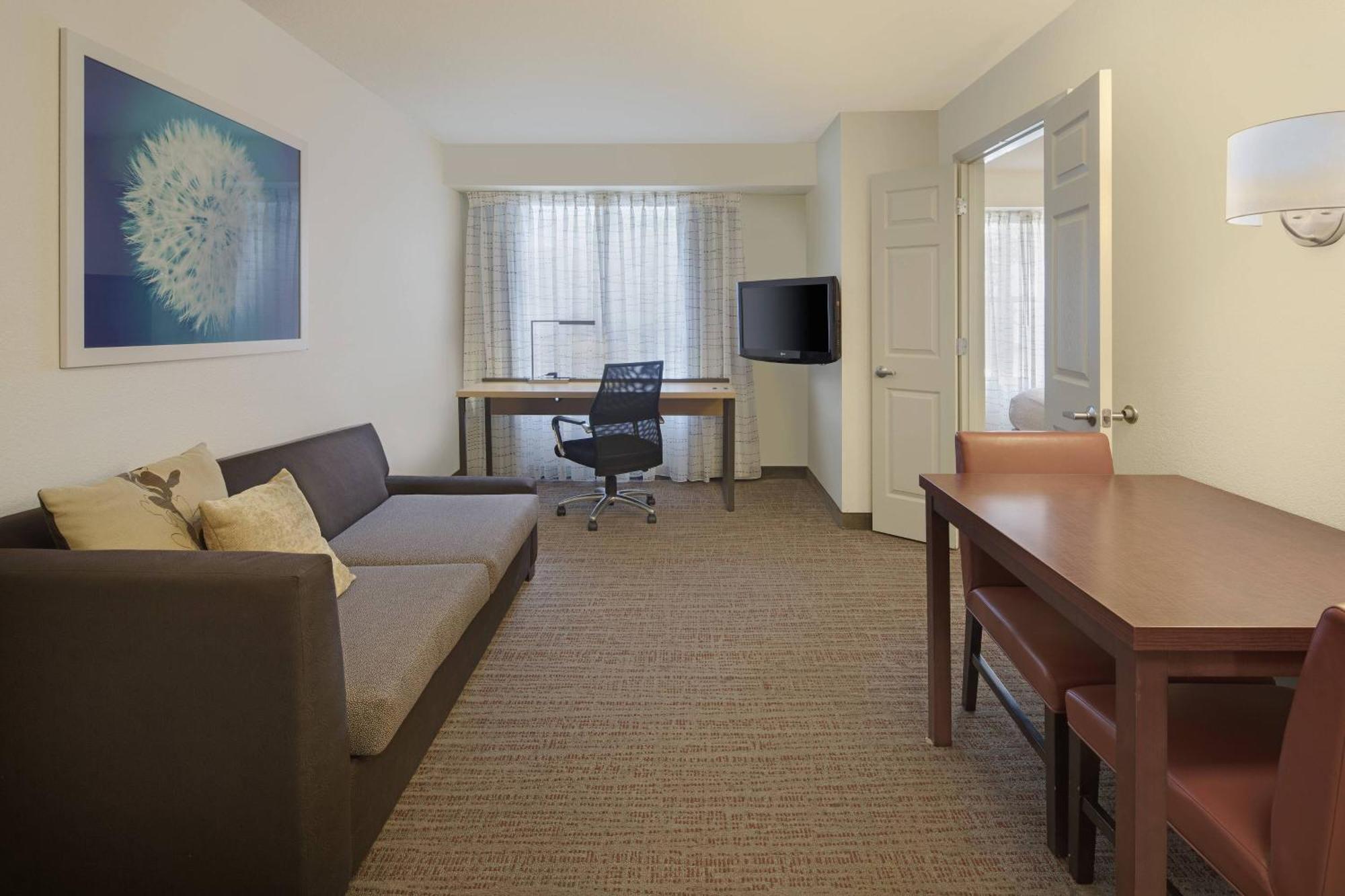 Residence Inn Indianapolis Airport Luaran gambar