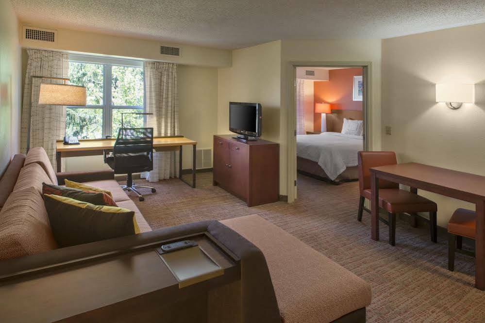 Residence Inn Indianapolis Airport Luaran gambar